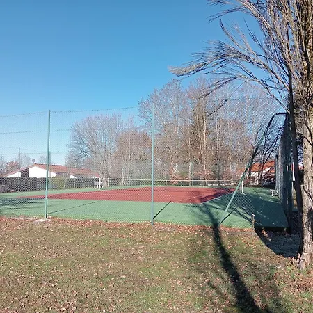 Au Relais Des Planquettes *